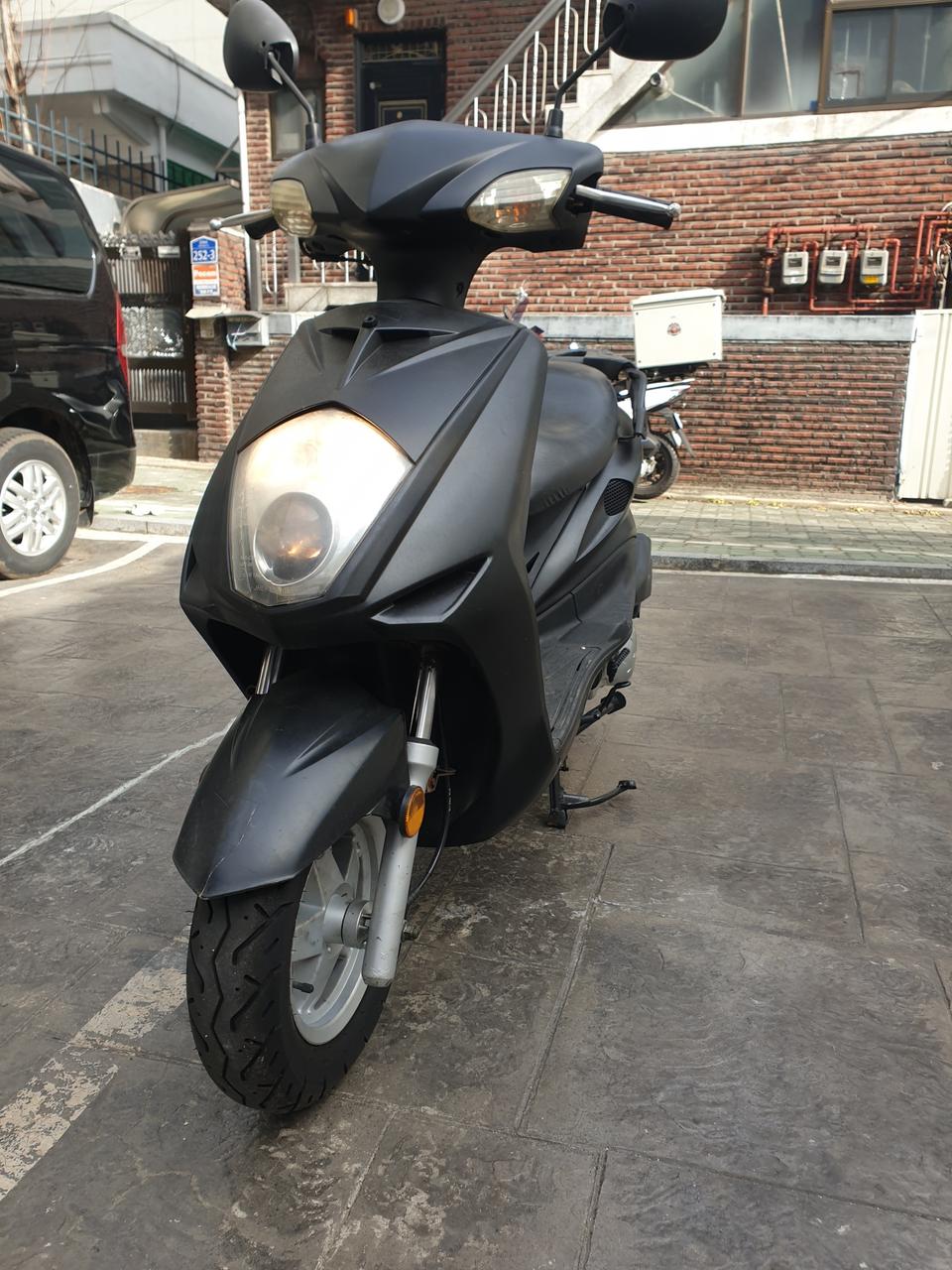10년식 델피노125cc 스쿠터 판매합니다