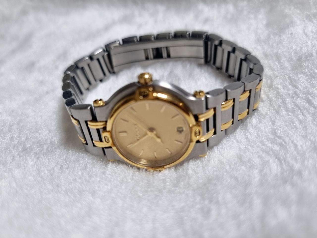 Gucci☆구찌 정품 9000L 골드콤비 명품시계☆택포특가!