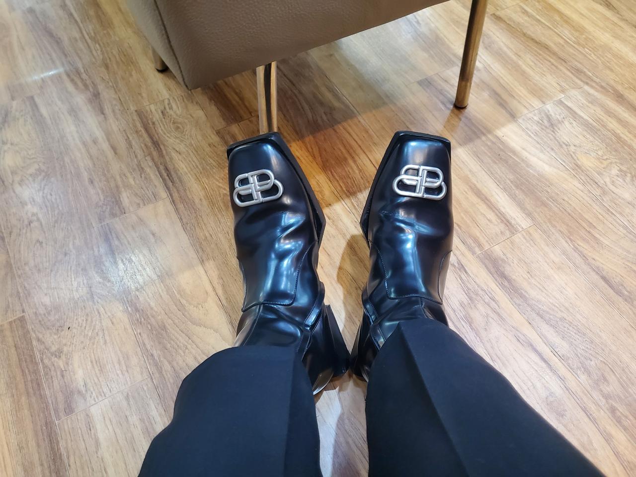 [정품]발렌시아가 BB 스퀘어토 부츠