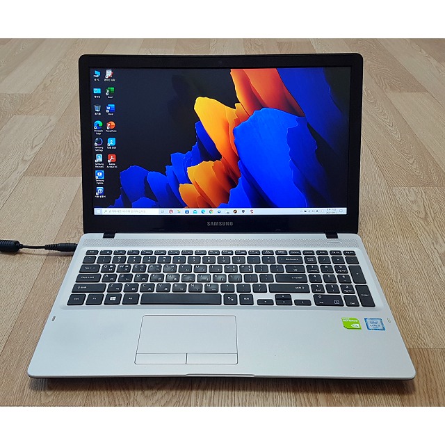 삼성 고사양 듀얼하드 슬림 노트북 팔아요 ~