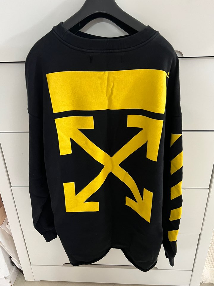 [S]오프화이트 16fw 에로우 맨투맨