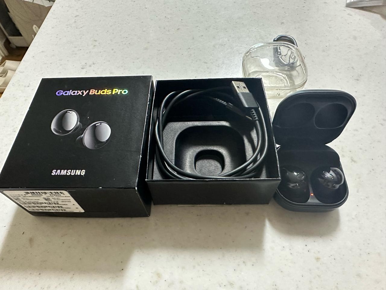 갤럭시 버즈 프로1 블랙 팝니다