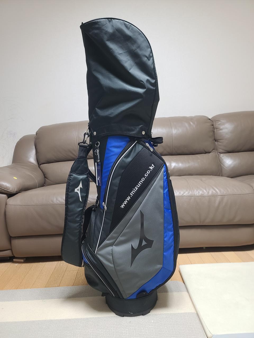 테일러메이드+코브라 남성골프채풀세트 50만원