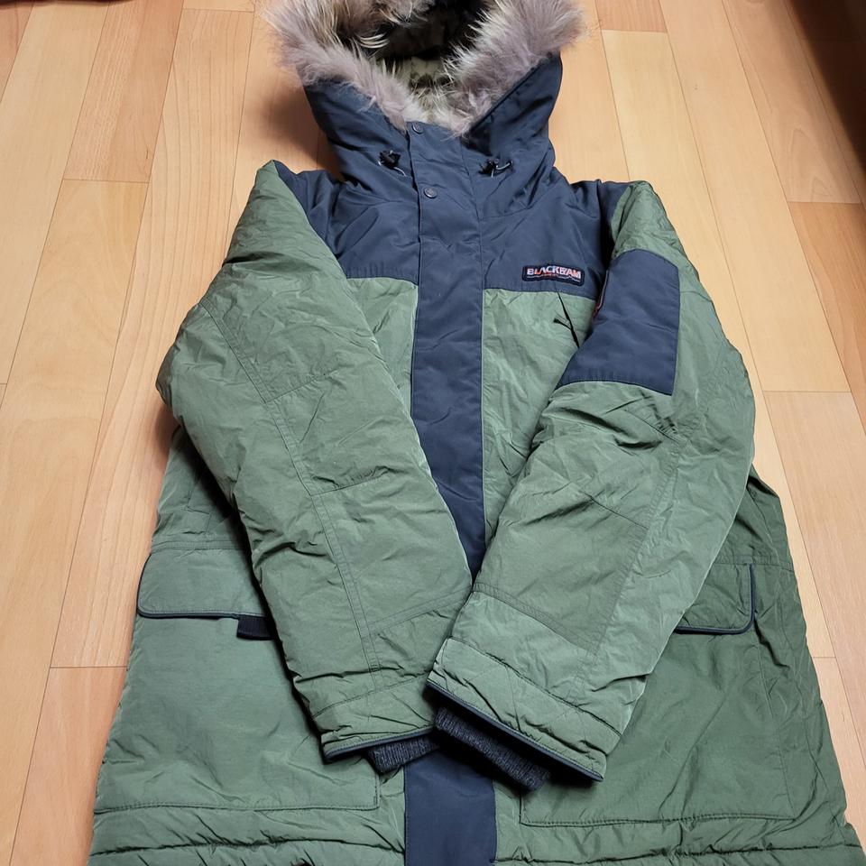 블랙야크 폴리 패딩