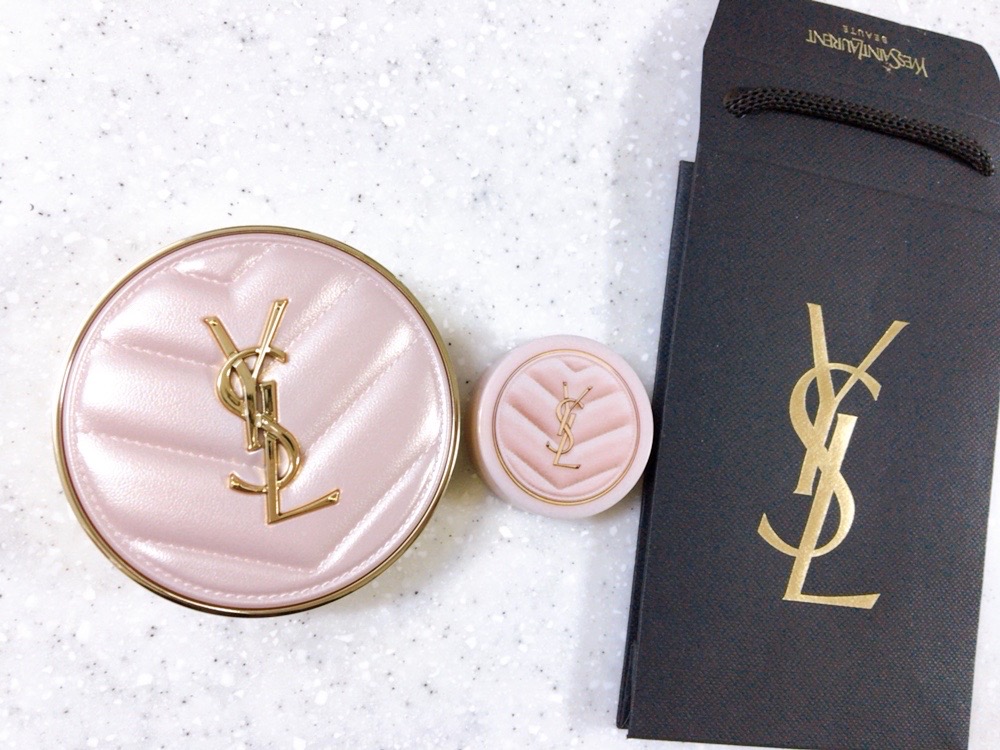 새상품) 입생로랑 뚜쉬 에끌라 글로우 팩트 핑크 쿠션