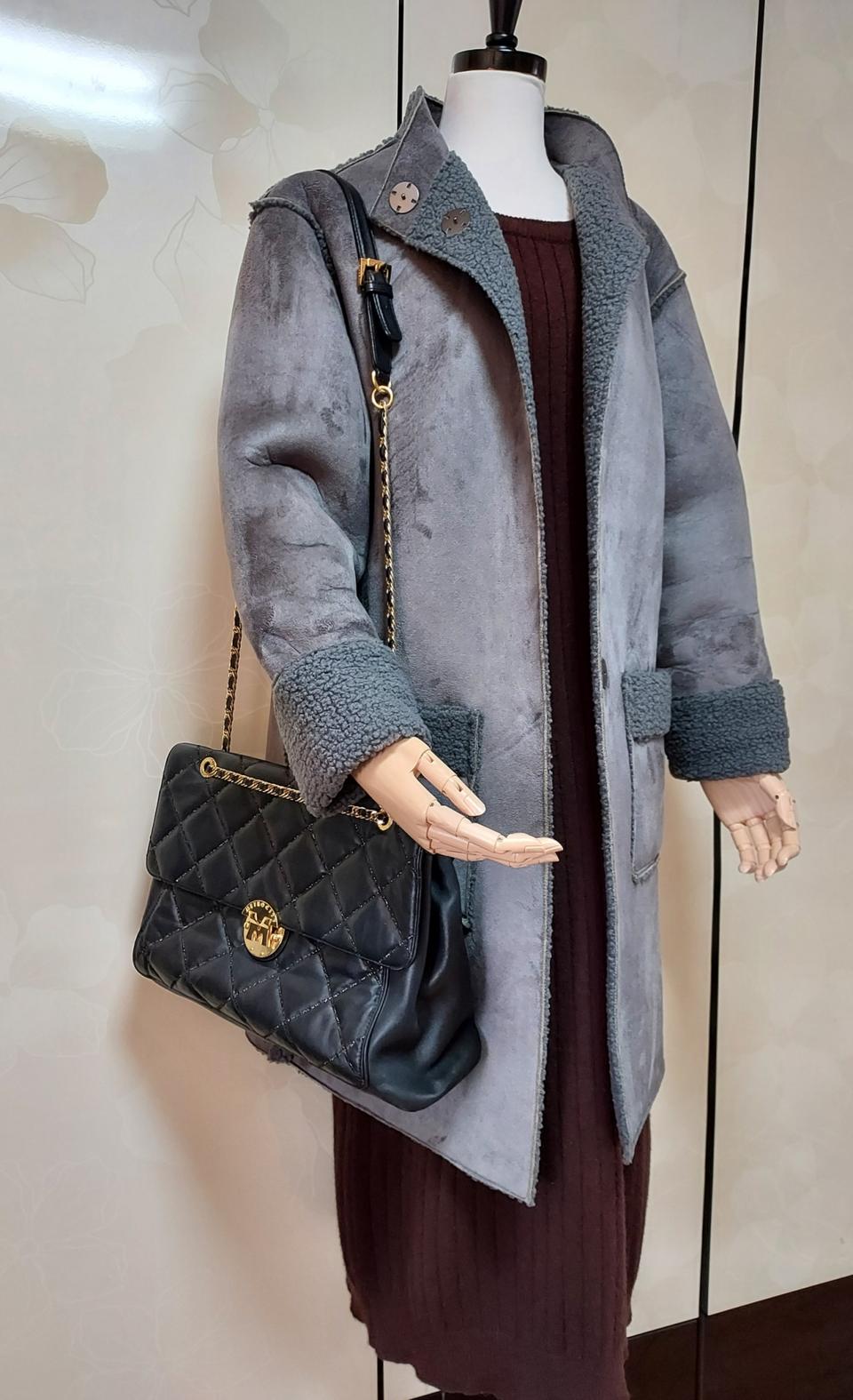 브랜드무스탕코트(새상품)