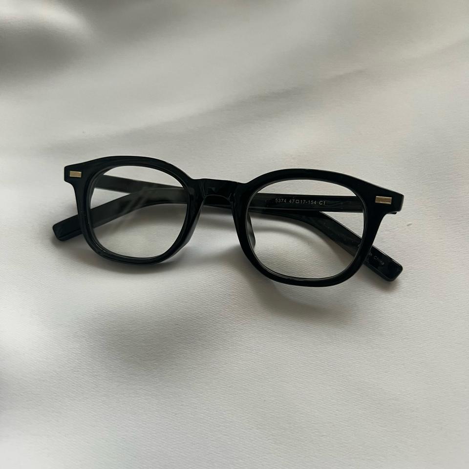 이동휘, 투바투 수빈st 유광 블랙 패션 뿔테 안경