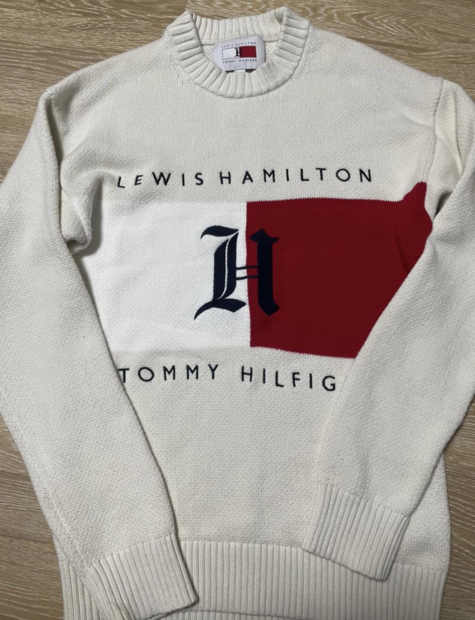 타미힐피거 x 루이스 헤밀턴 니트