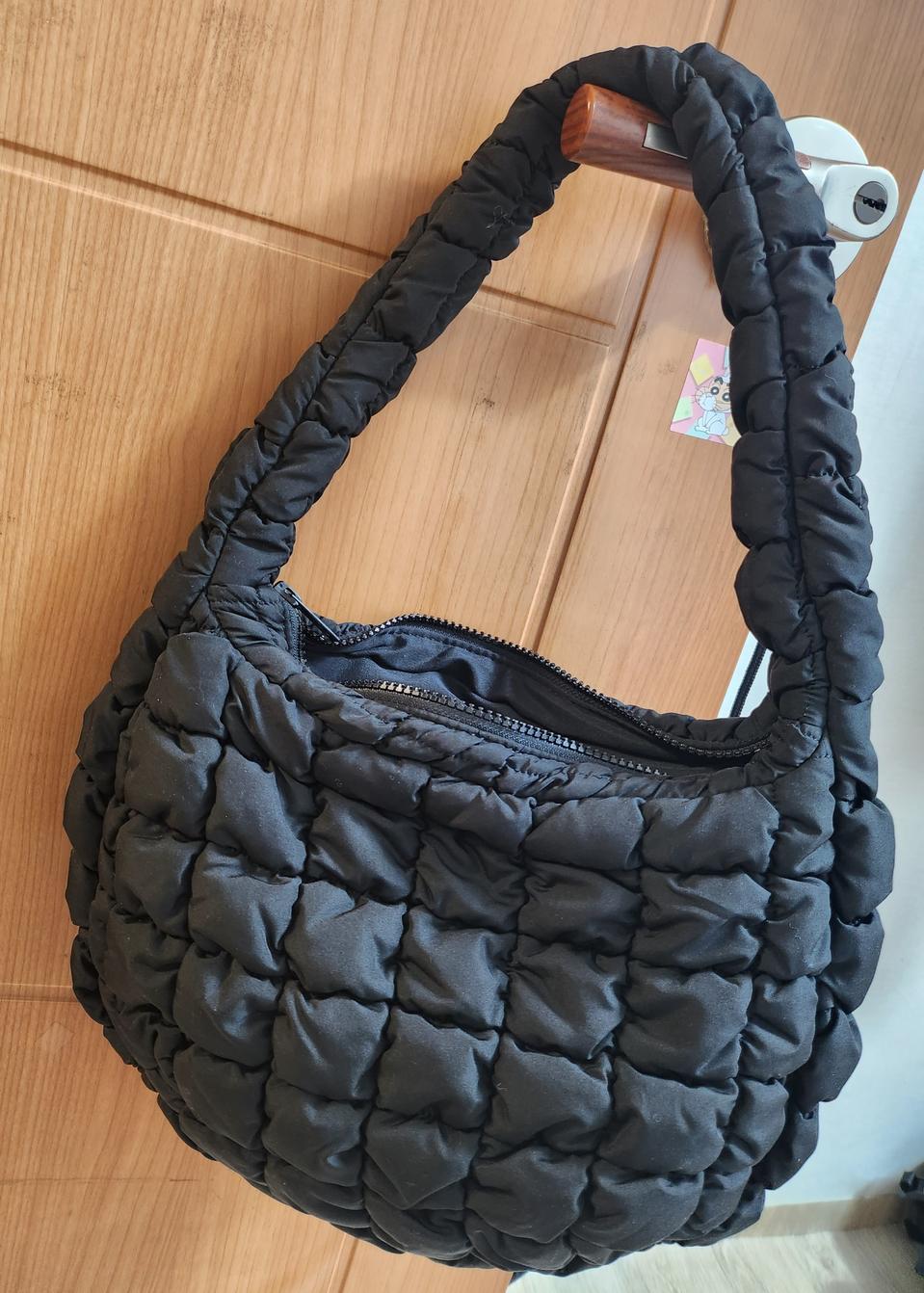 코스 퀼티드 미니백