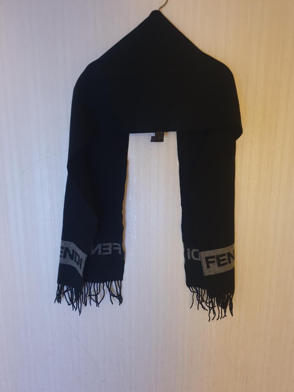 FENDI 울머풀러(정.가품은 매장 확인후 구매바람)