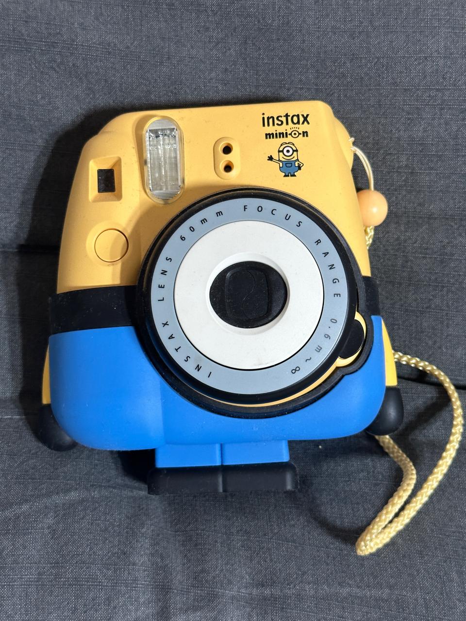 인스탁스8 미니언즈 폴라로이드 즉석카메라