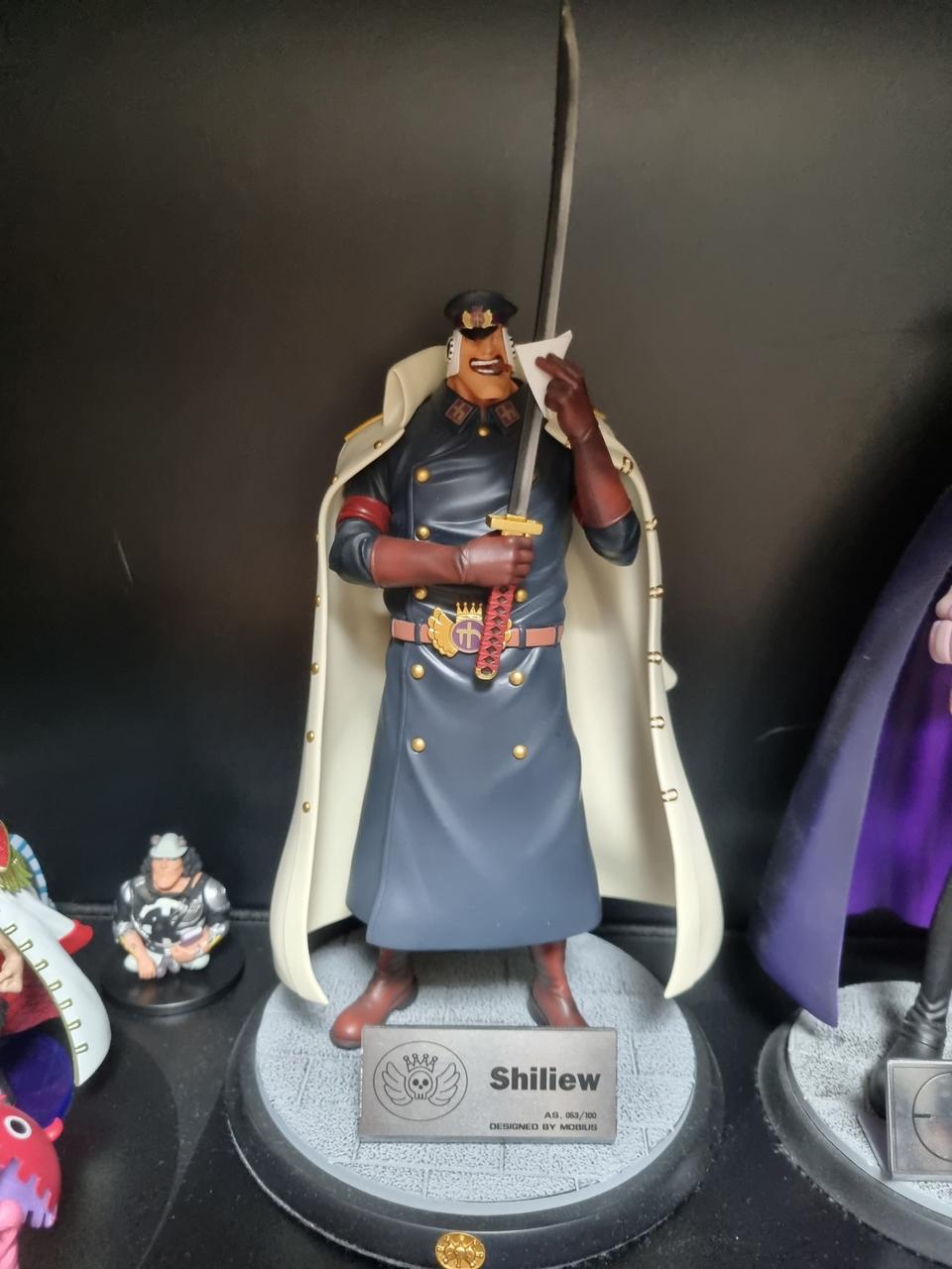 원피스 레진 뫼비우스 검은수염 해적단 시류 팜니다