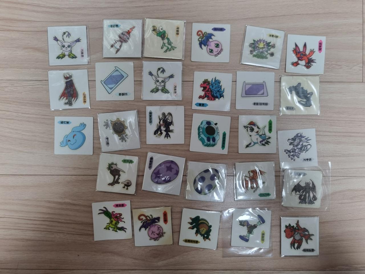 구버전 안뗀씰 디지몬 띠부띠부씰 팜니다