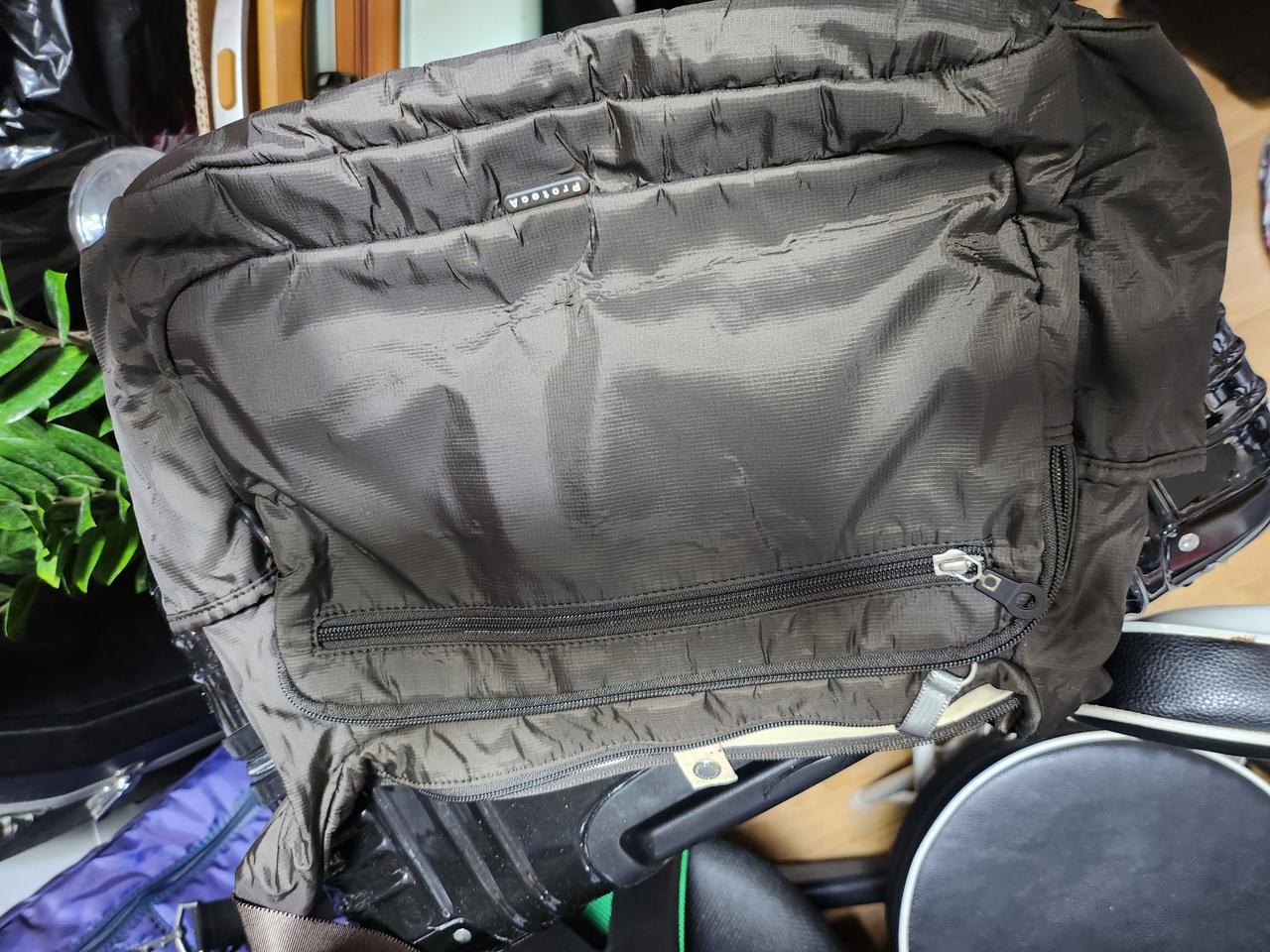 프로테카 크로스백