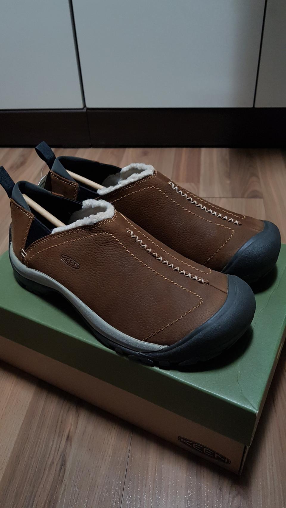 Keen 킨 소가죽 울 방한화. 270.