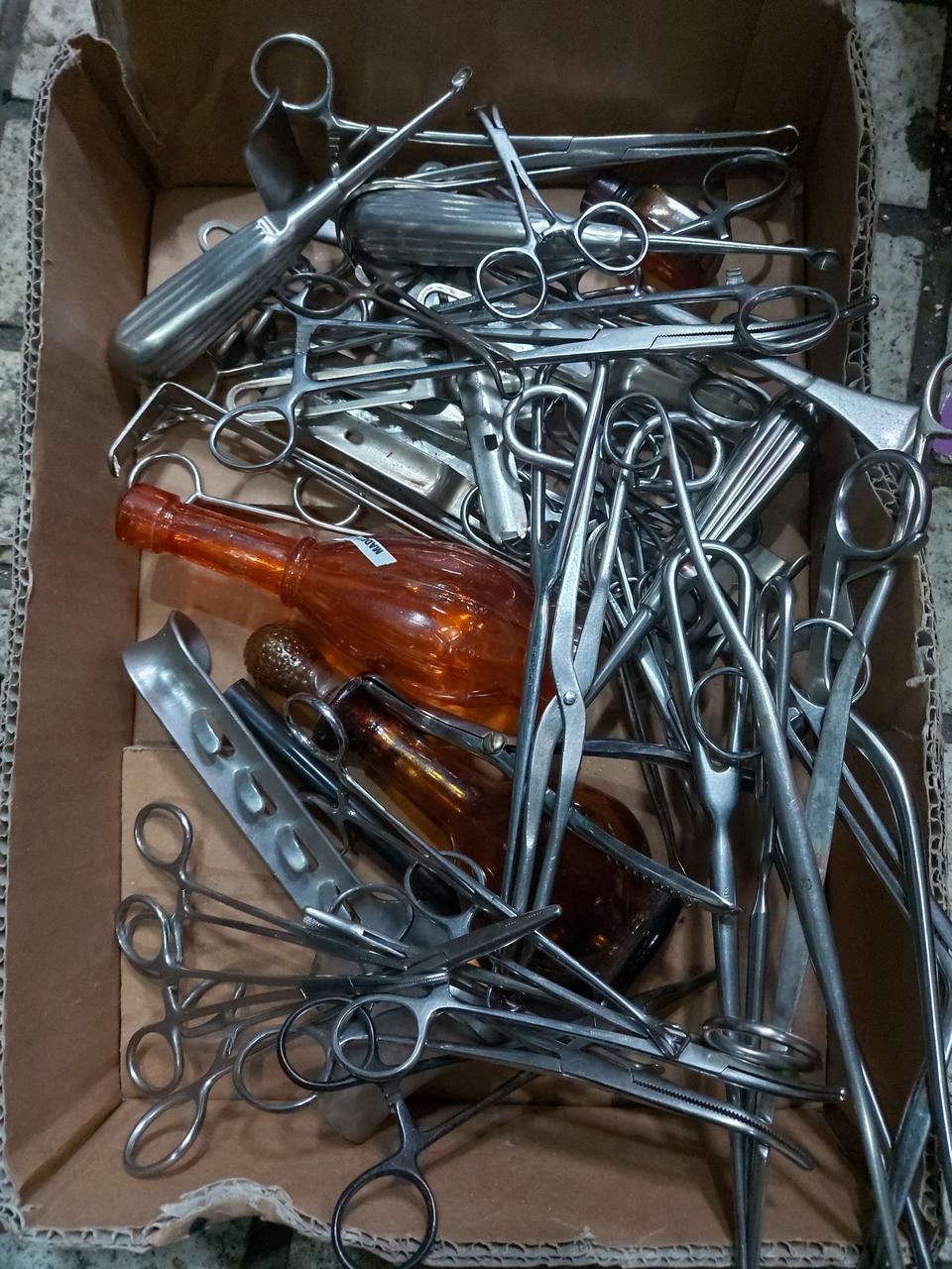 의료해부도구 약 50점