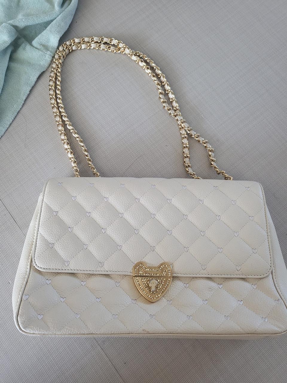 러브캣 아이보리 퀼팅 가방