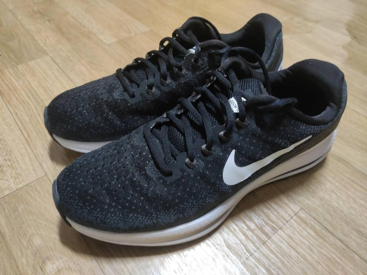 나이키 줌 보메로 운동화 270