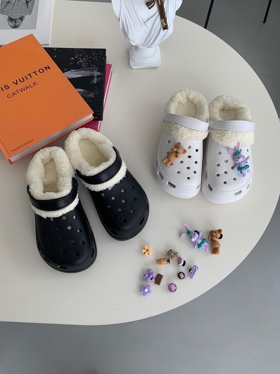 온라인최저가) 무료배송,크록스맛집,지비츠무료,털실내화,털부착가능