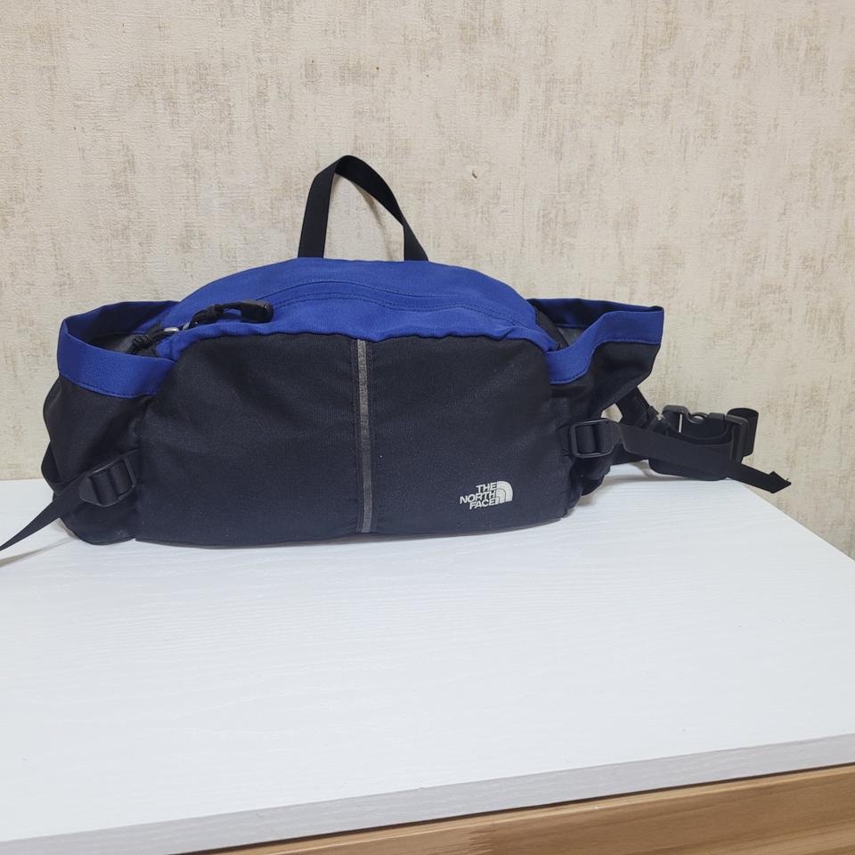 노스페이스 등산가방 힙색 메신저백 가방