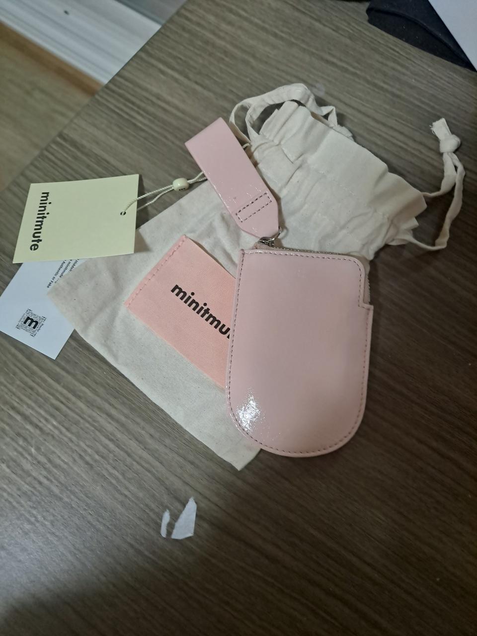 미닛뮤트 프렌치핑크 지갑 팝니다