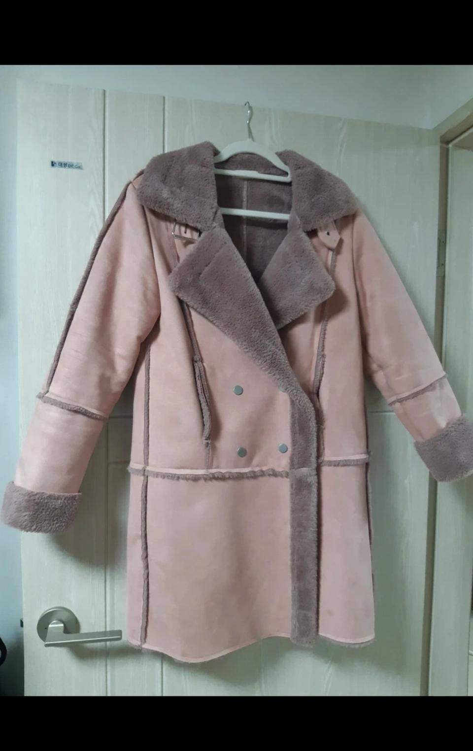 파스텔톤 연핑크 무스탕 거의 새상품