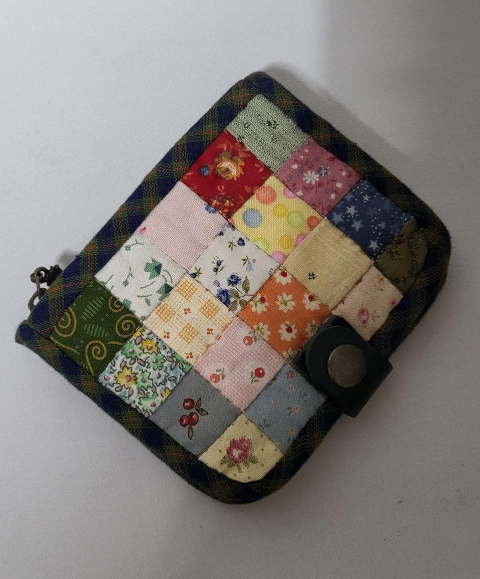 퀼트지갑