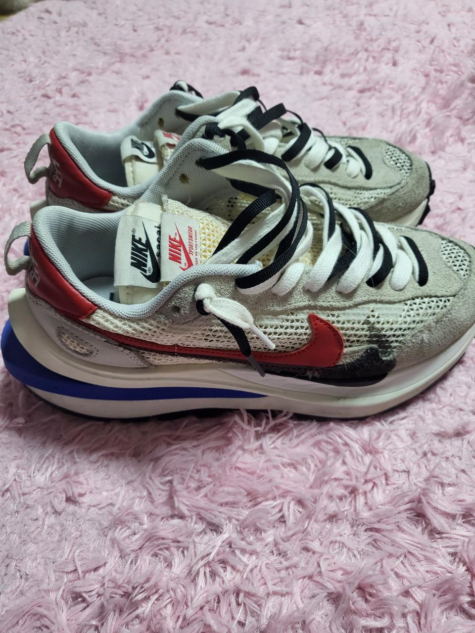 나이키 사카이 베이퍼와플