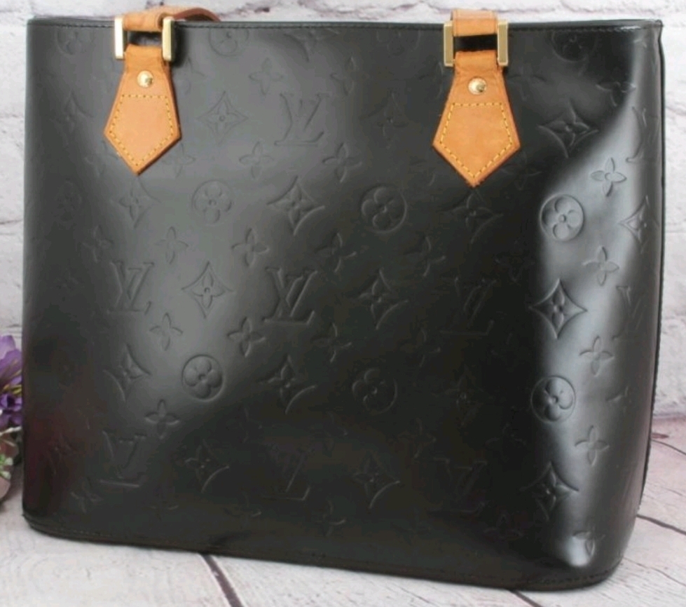 루이비통 정품 베르니 블랙 매트 숄더 명품백 택포