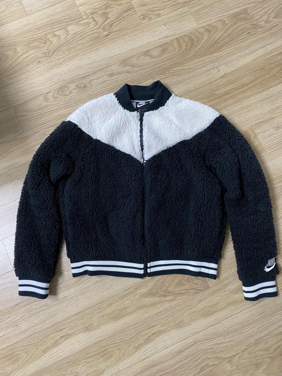 거의새거) 나이키 우먼 풀집업 M