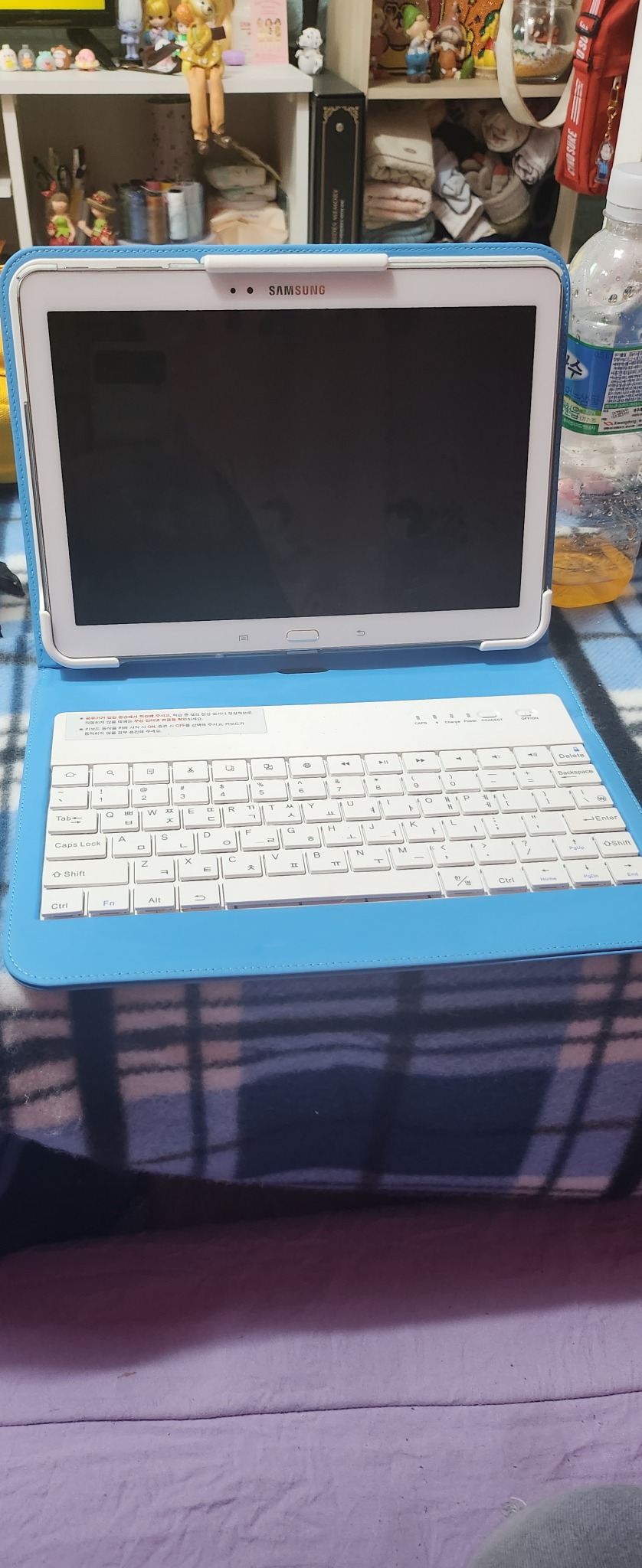 태블릿pc 케이스 충전기포함 팝니다.