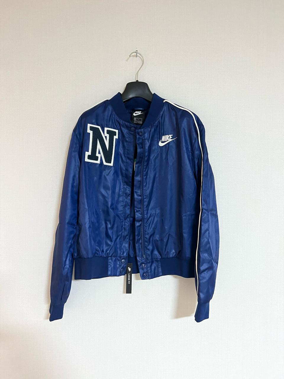 [새상품]뉴진스st 나이키 정품 자켓