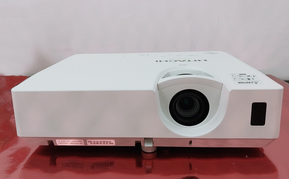 히타치 4200안시 소형빔프로젝터 4042wn