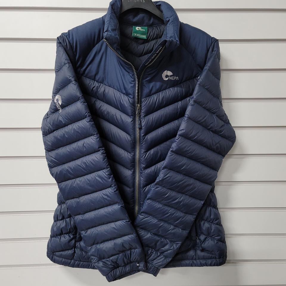 네파 경량 구스다운점퍼