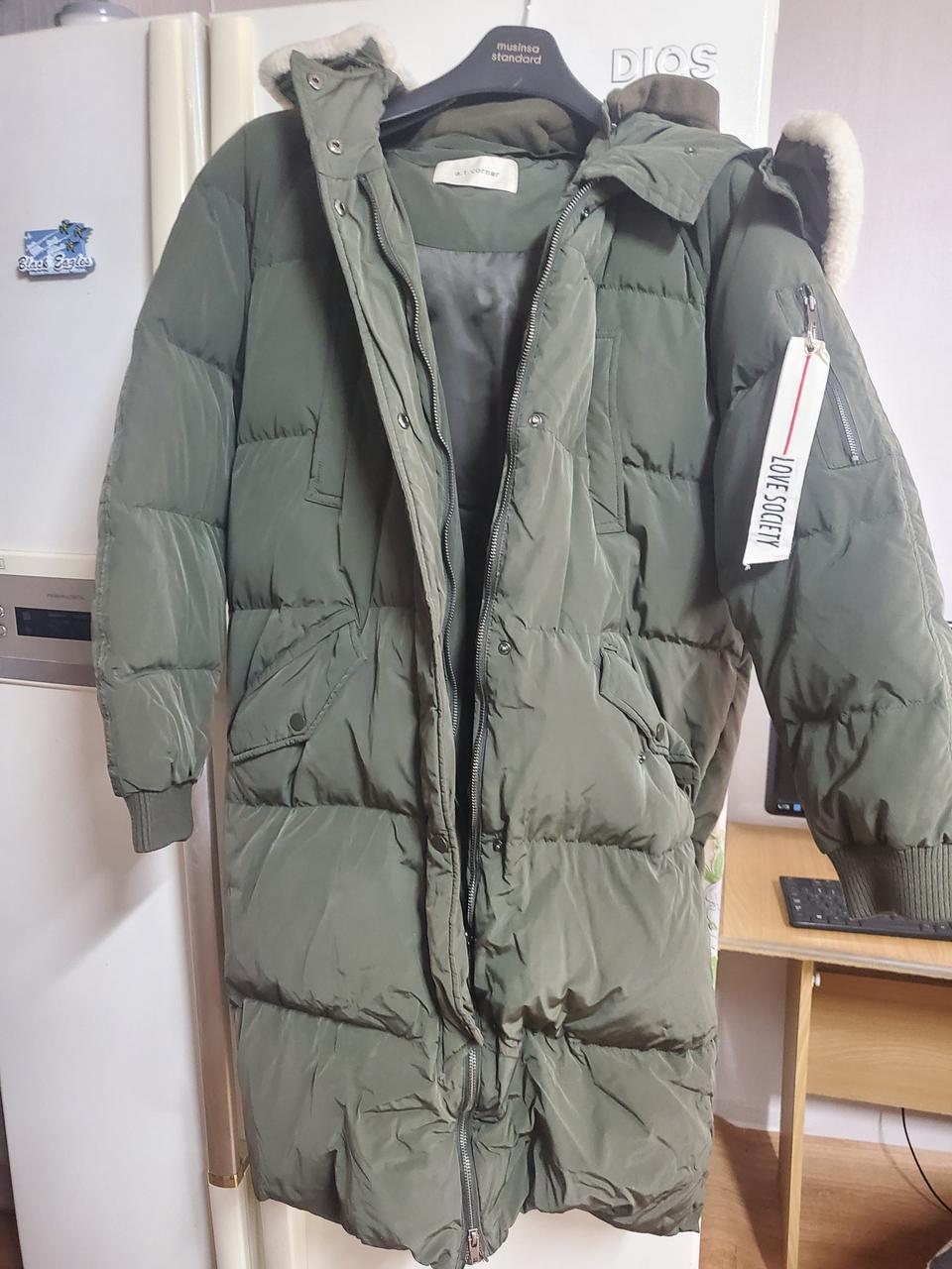 오리털파카 앳코너