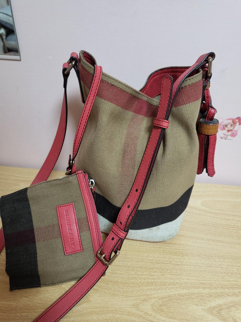 버버리호보백레드(정품)