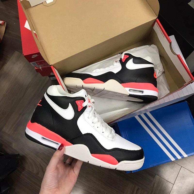 나이키 맨 플라이트 레거시 흰검빨