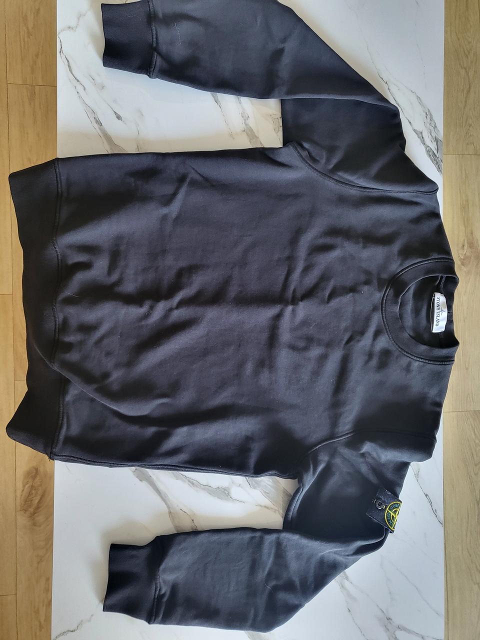 스톤 아일랜트 맨투맨