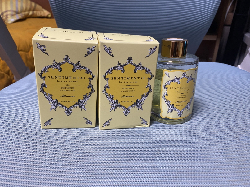 센티멘탈 디퓨저 미모사 3개 팝니다.