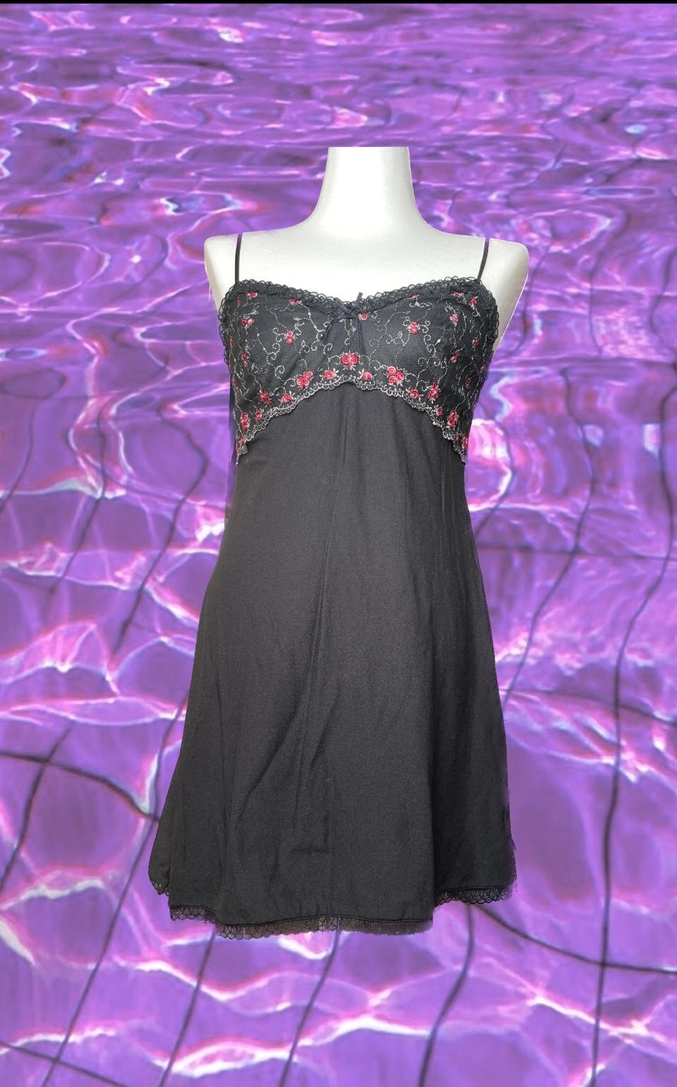 블랙 플라워자수 슬립