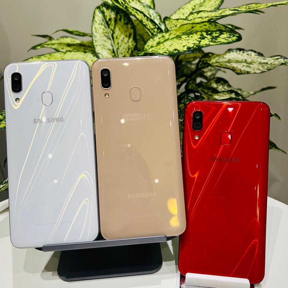 삼성 갤럭시 A305 상태 좋아요^^ 중고폰 공기계