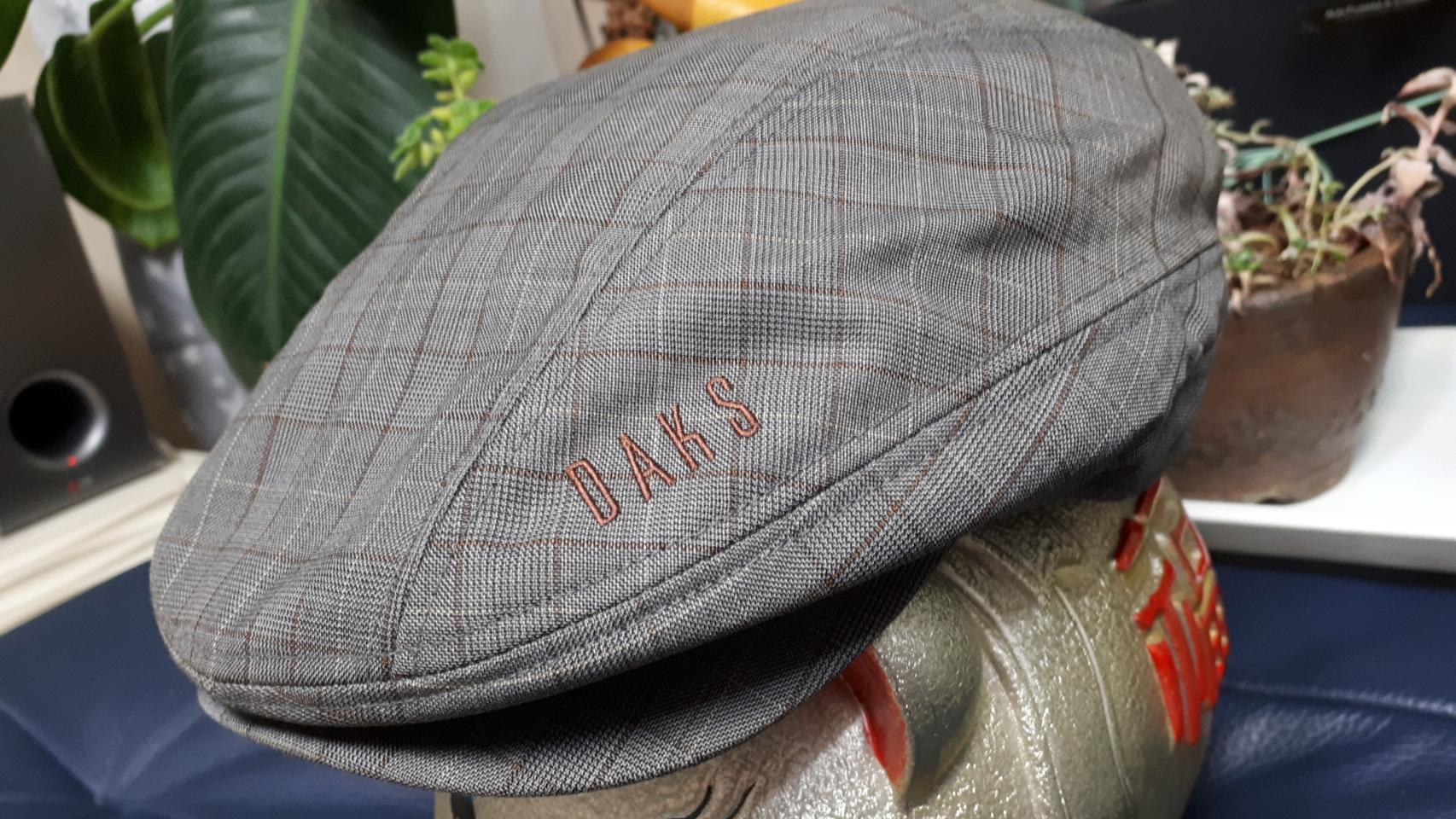 닥스 DAKS 매장판 체크무늬 헌팅캡 상태깨끗