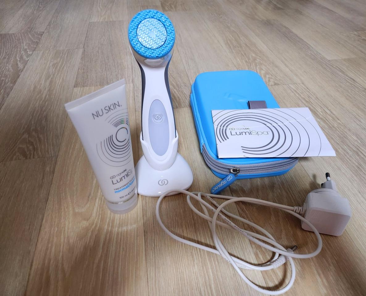 뉴스킨 루미스파 클렌저