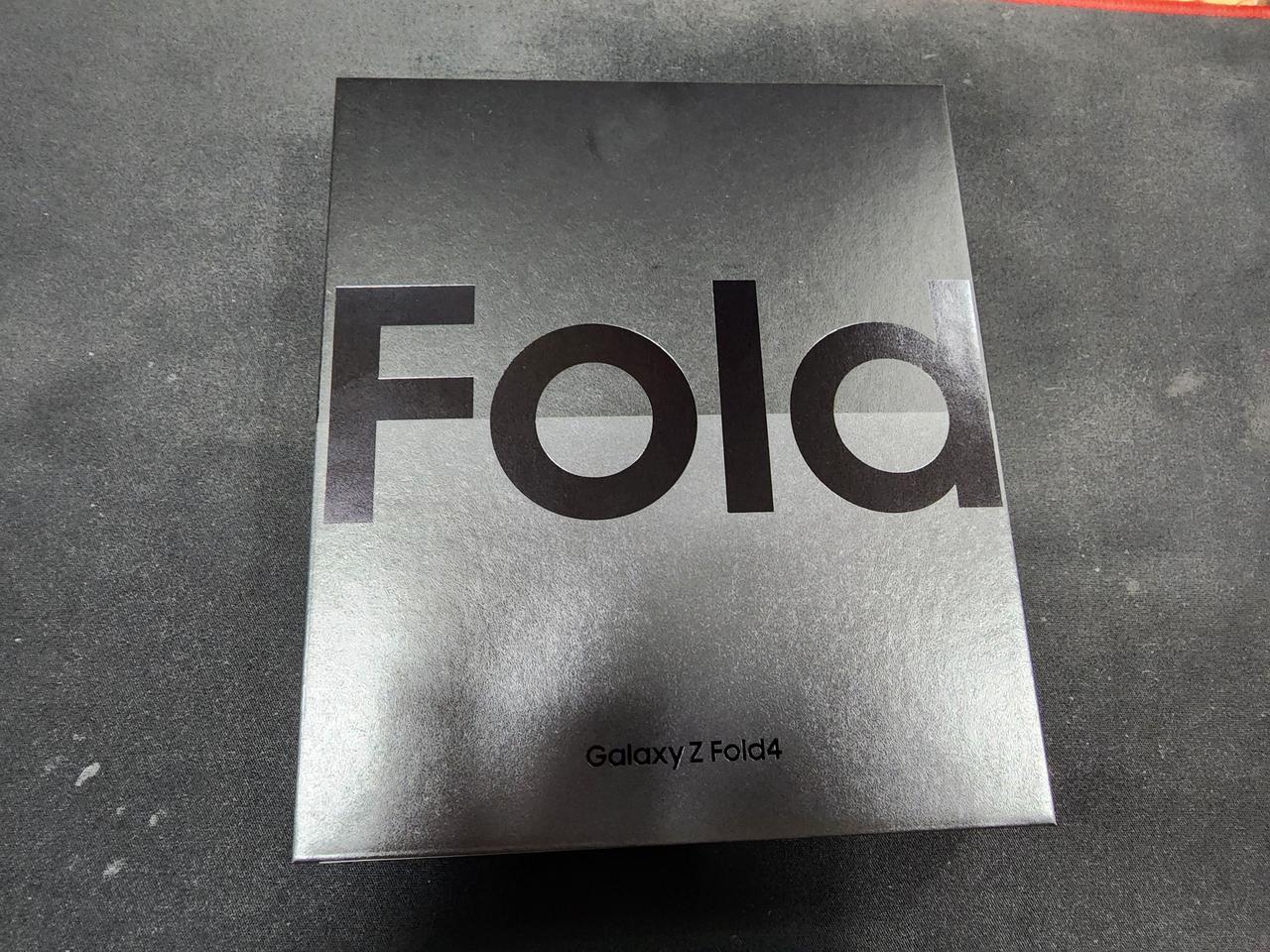 삼성 갤럭시폴드4 512GB 팬텀블랙 미개봉 자급제 판매