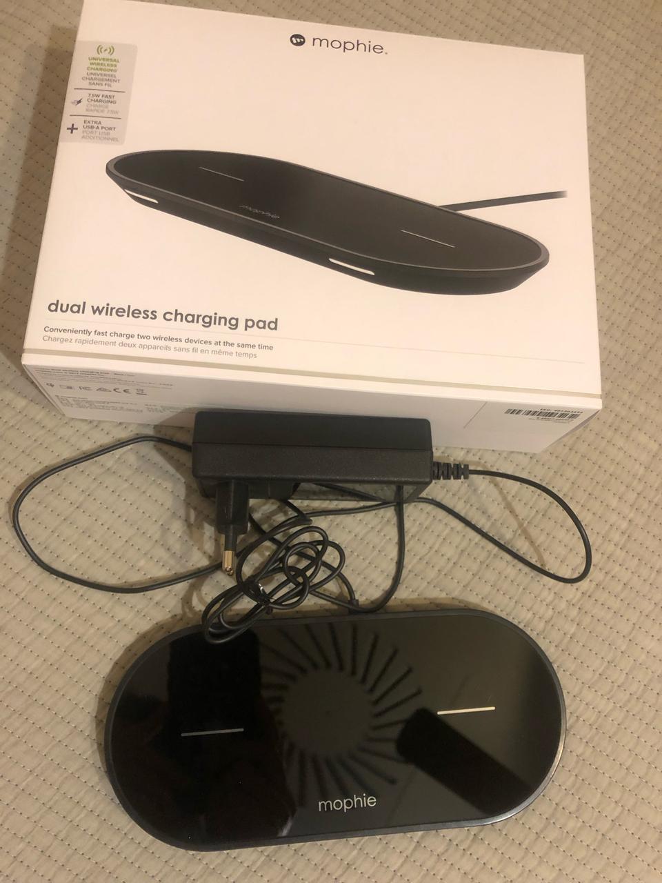 애플스토어 Mophie 듀얼 무선 충전 패드