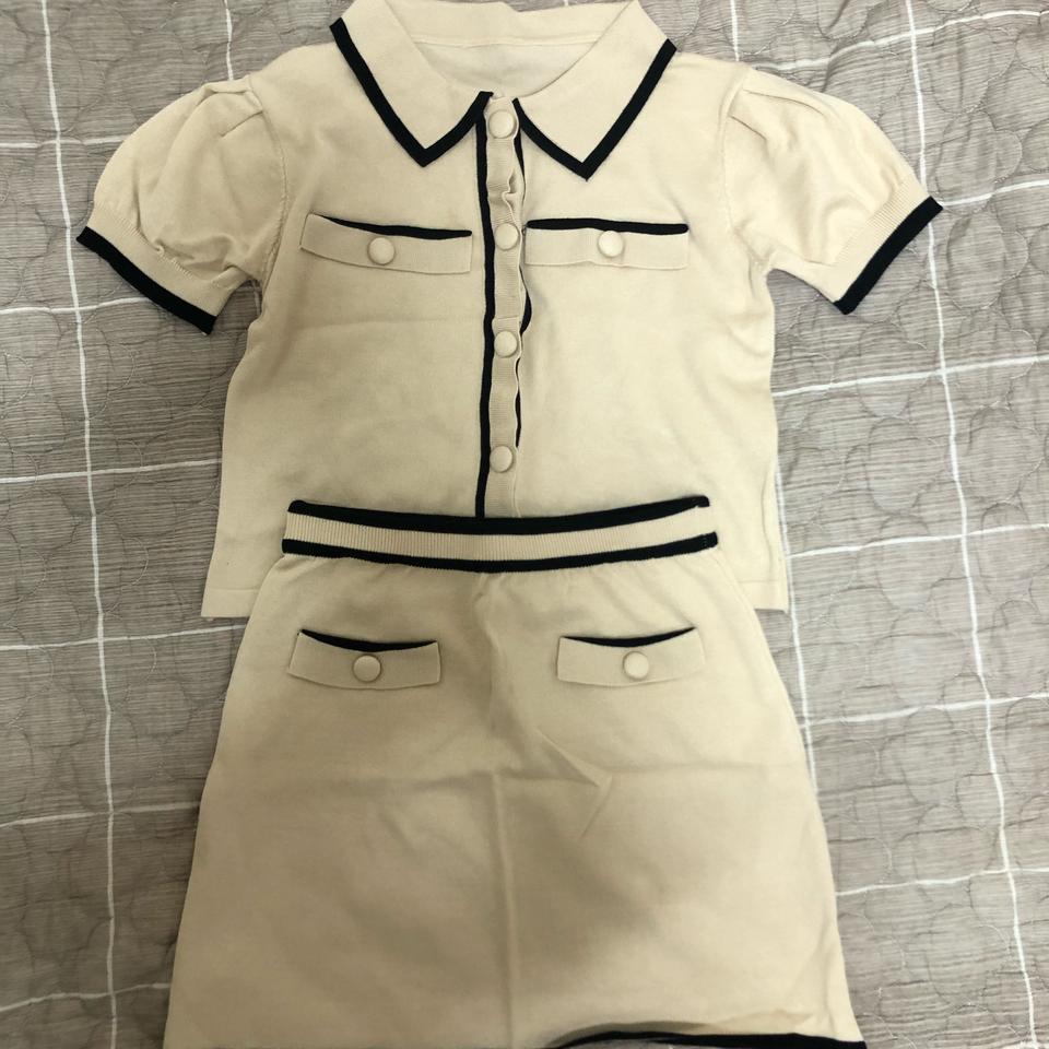 반팔 니트 카라 투피스