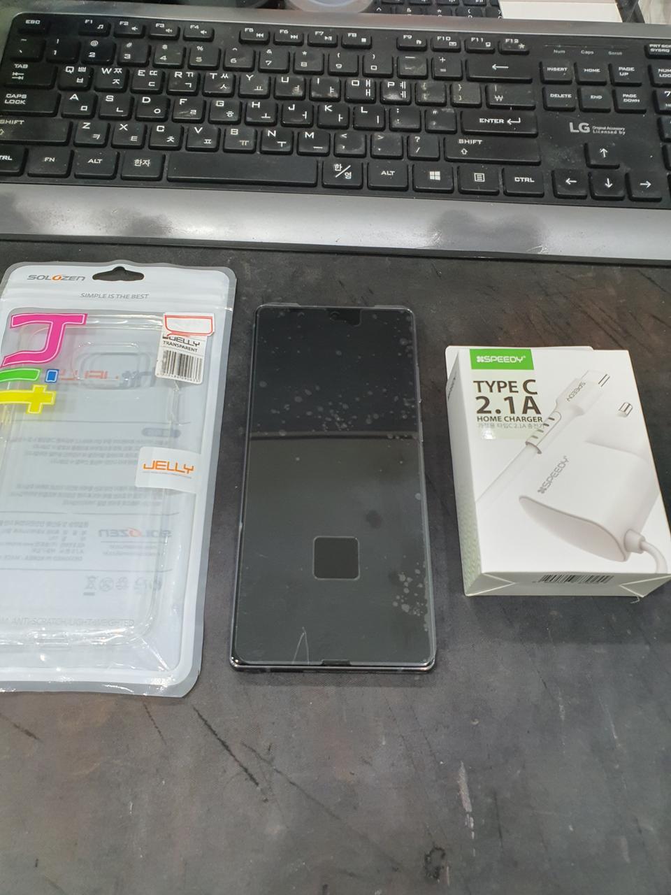 리퍼후미사용 갤럭시노트20 그레이 256G 셋트 판매합니다 N981S