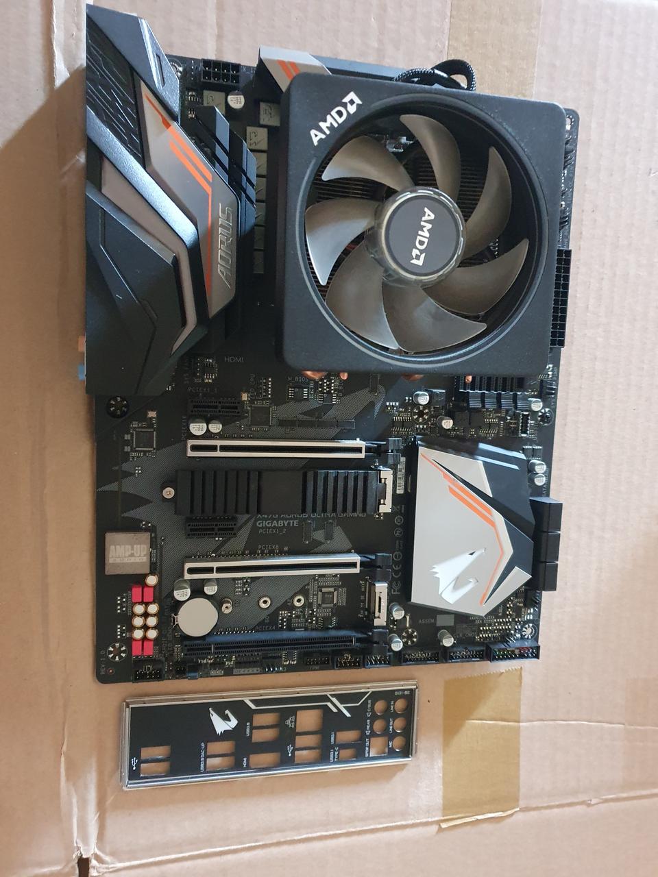 라이젠 RYZEN 7 2700X + GIGABYTE X470 AORUS