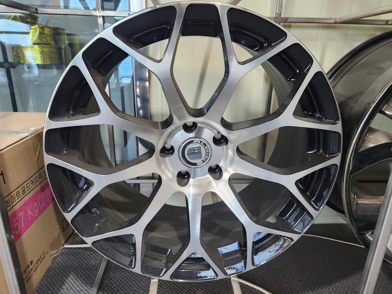 알파인 가우디 하이옵셋 19인치 신품