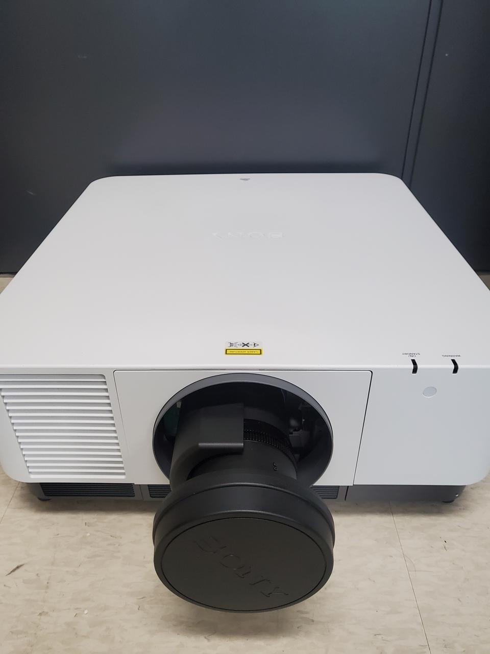 중고빔프로젝터 레이저 소니 13,000 프로젝터 소니 vpl-fhz13